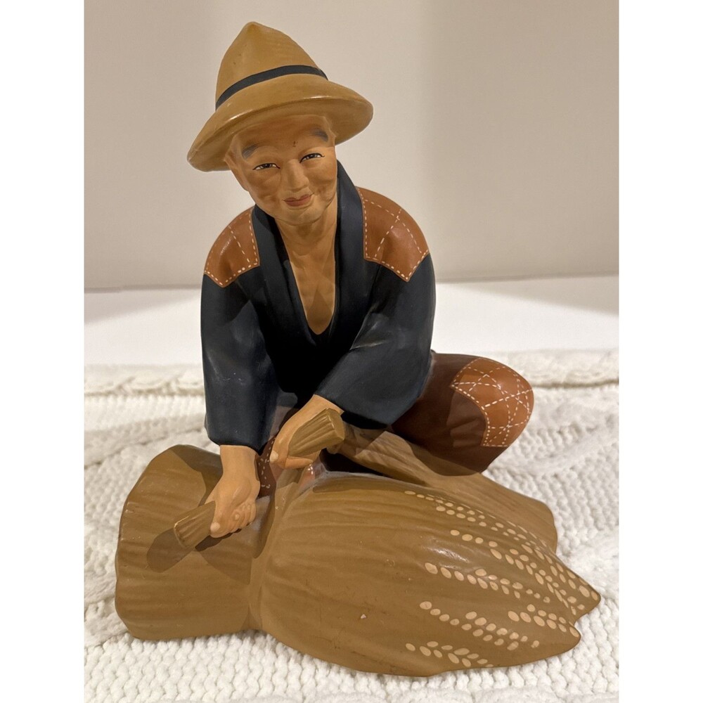 Vtg Hakata Mimasu Japanese Clay Doll Farmer Tying Wheat Bundle Figurine Japan
